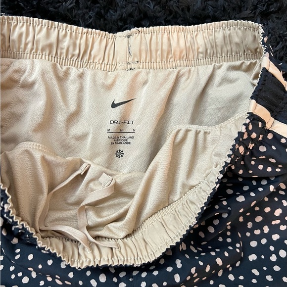 NIKE Dri-Fit Tempo Running Shorts NWOT - Picture 10 of 10